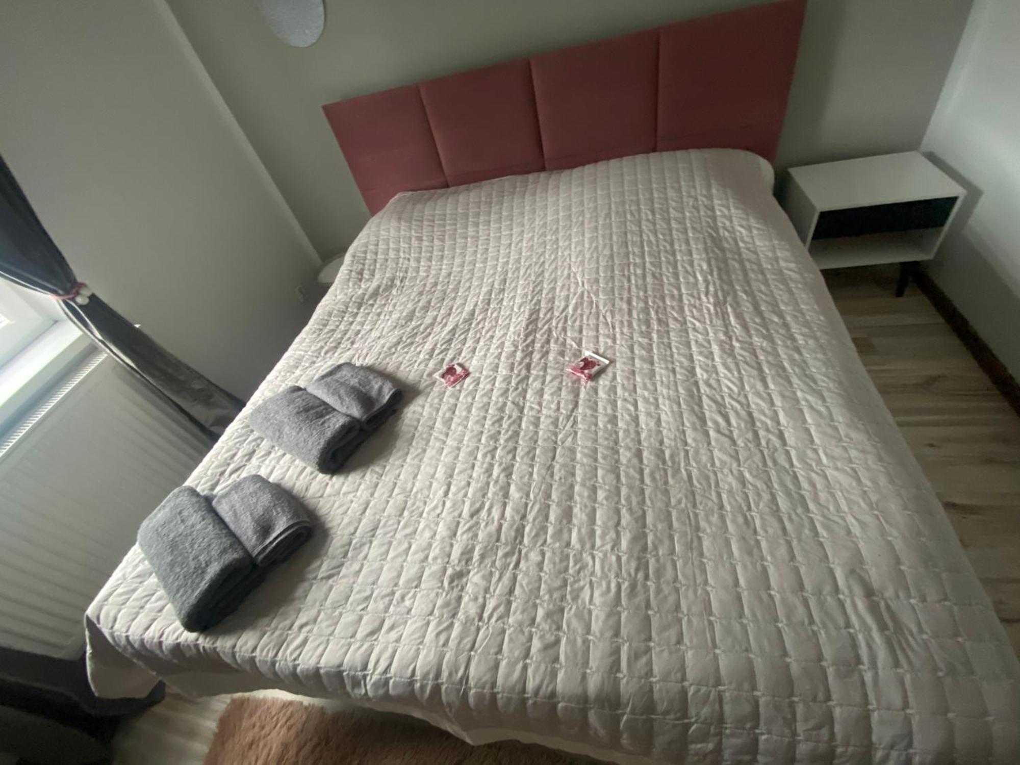 Apartamenty Ciukaj Paczkow Esterno foto